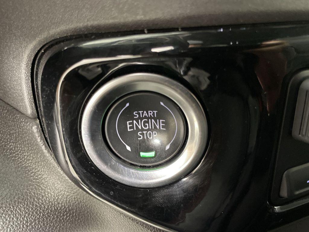 used 2024 GMC Sierra 1500 car, priced at $41,063