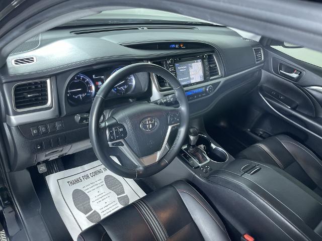 used 2019 Toyota Highlander car, priced at $25,902