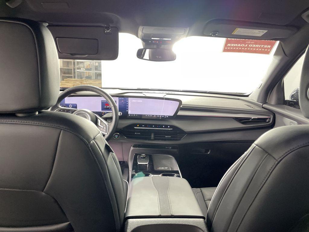 new 2025 Buick Enclave car, priced at $43,590