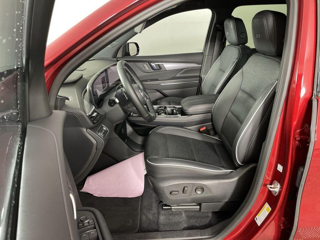 new 2025 Buick Enclave car, priced at $43,590