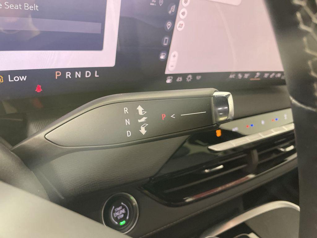 new 2025 Buick Enclave car, priced at $43,590