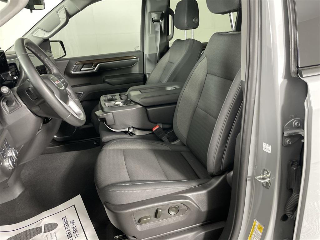 used 2024 GMC Sierra 1500 car, priced at $46,069