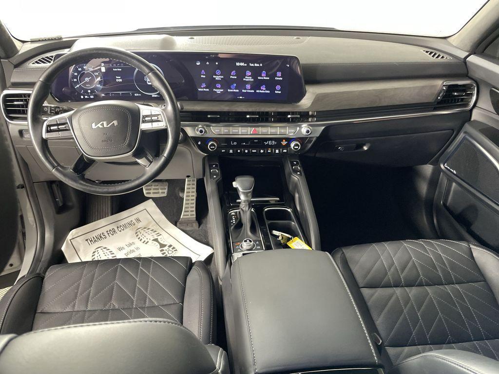 used 2024 Kia Telluride car, priced at $44,027