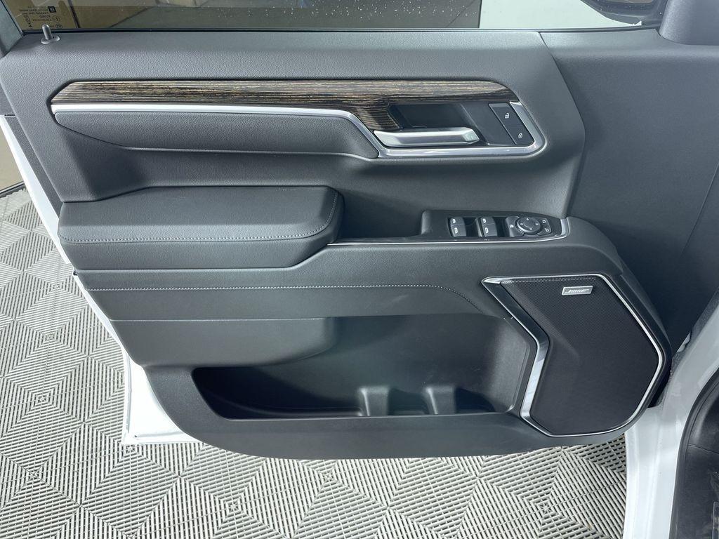 new 2025 GMC Sierra 1500 car, priced at $62,150