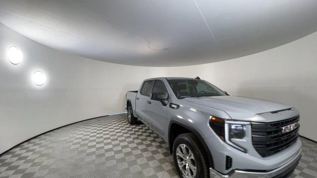 used 2025 GMC Sierra 1500 car, priced at $40,000