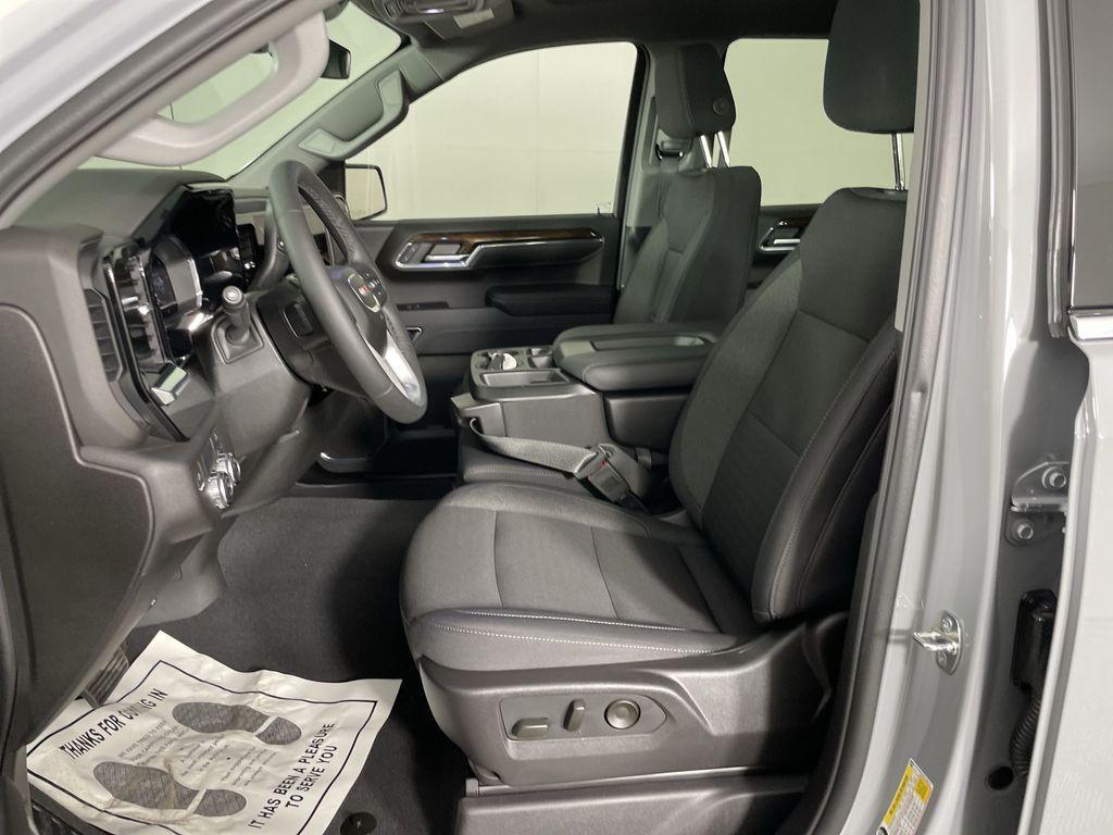 used 2024 GMC Sierra 1500 car, priced at $42,242