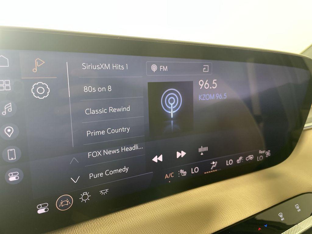 used 2025 Buick Enclave car, priced at $45,130