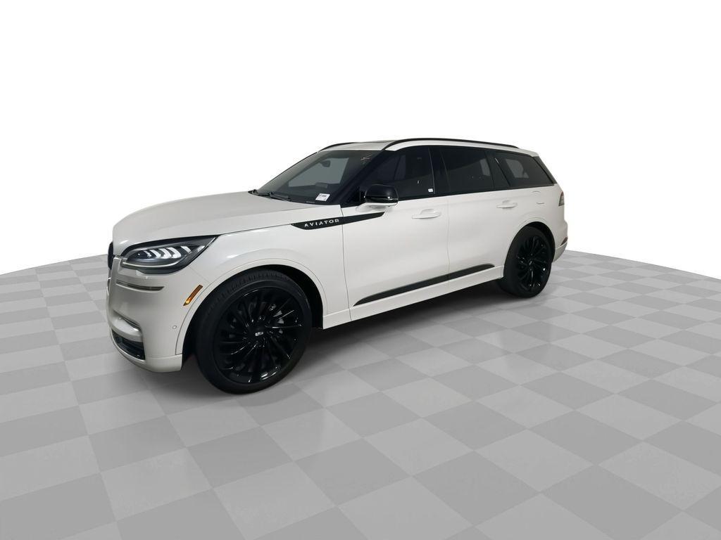 used 2023 Lincoln Aviator car, priced at $54,036
