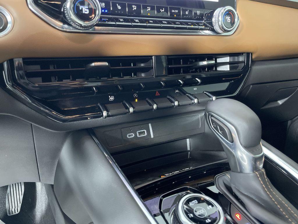 used 2025 GMC Canyon car, priced at $50,461