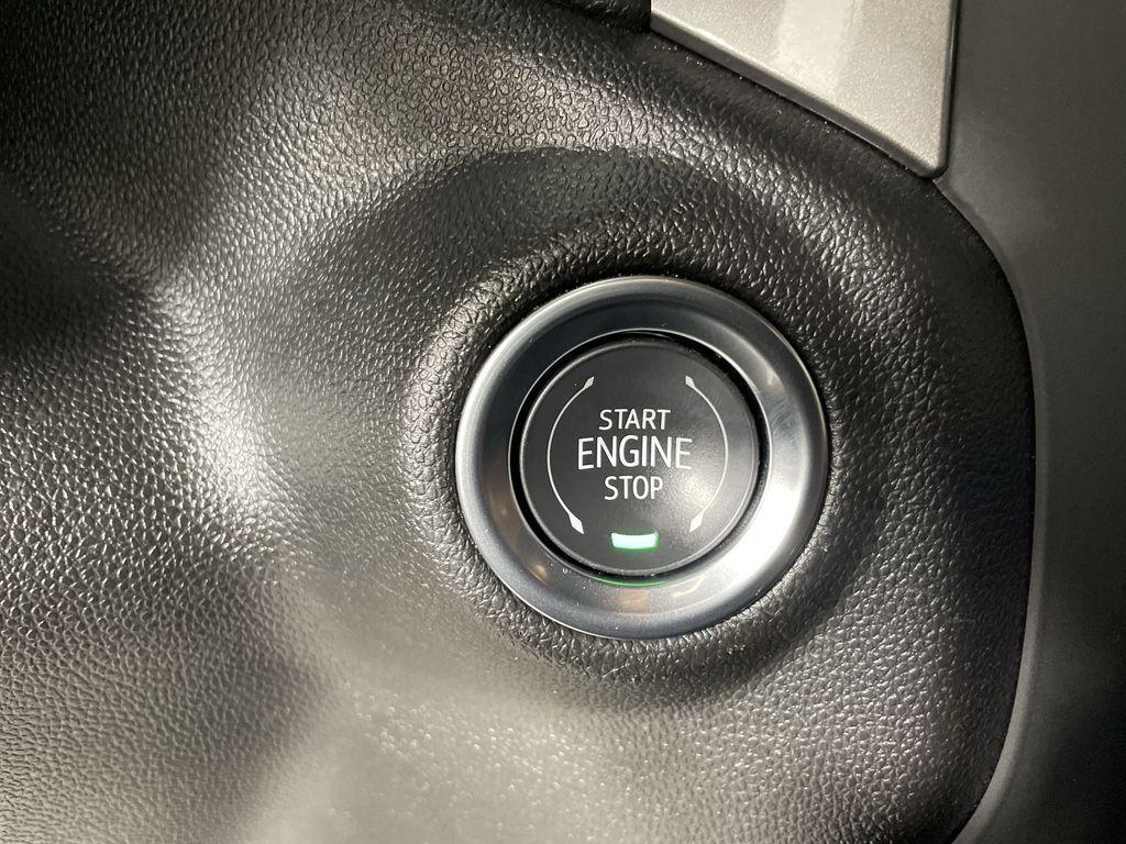 used 2025 Chevrolet Silverado 1500 car, priced at $35,169