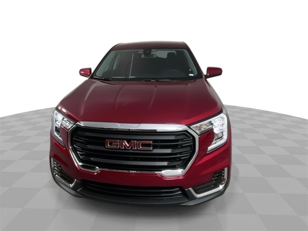 new 2024 GMC Terrain car, priced at $25,740