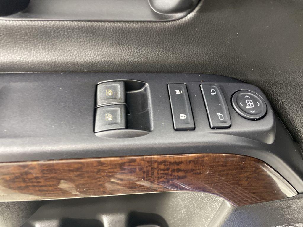 used 2015 GMC Sierra 1500 car, priced at $25,000