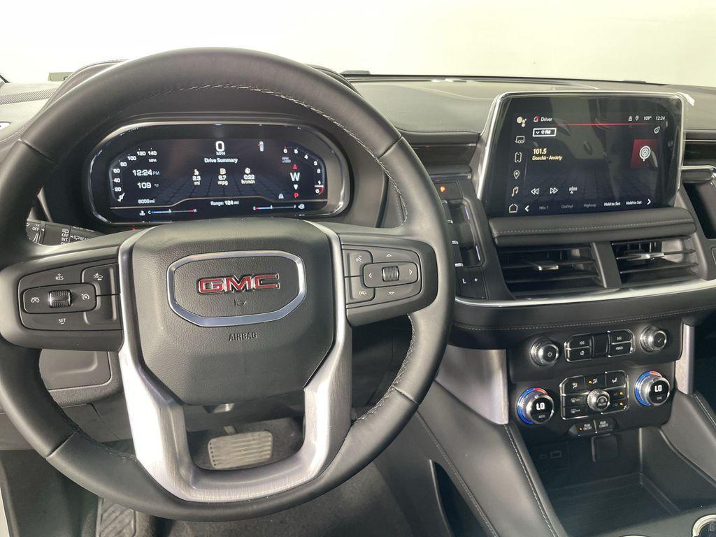 used 2024 GMC Yukon car, priced at $55,800