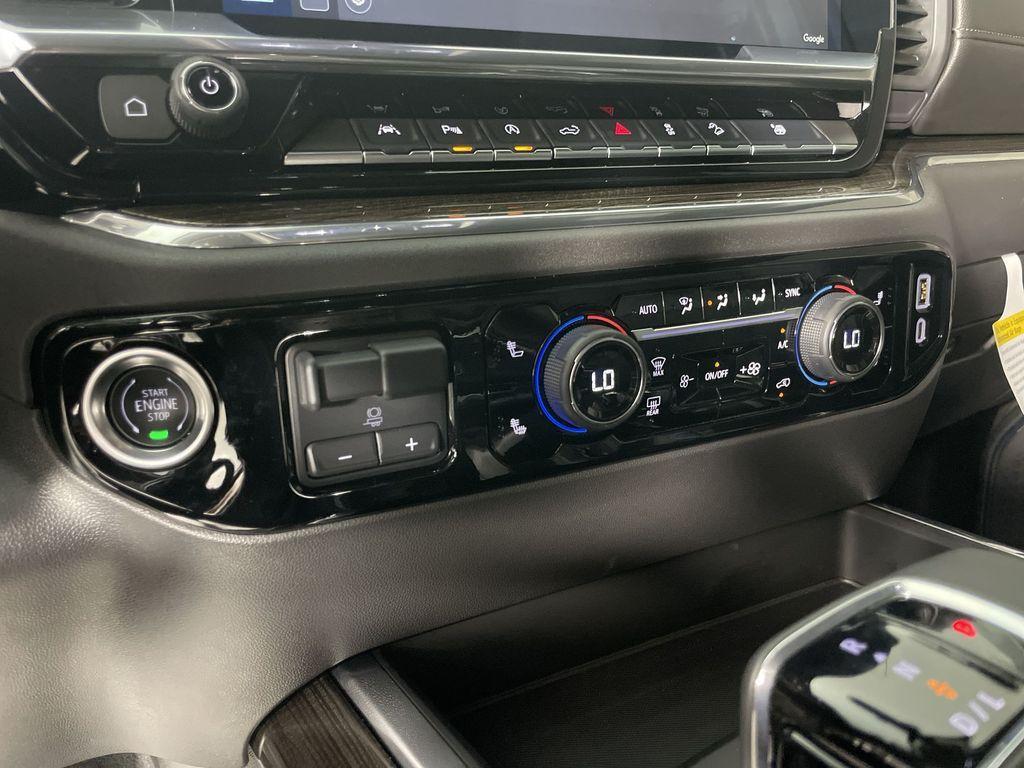 used 2025 Chevrolet Silverado 1500 car, priced at $59,084