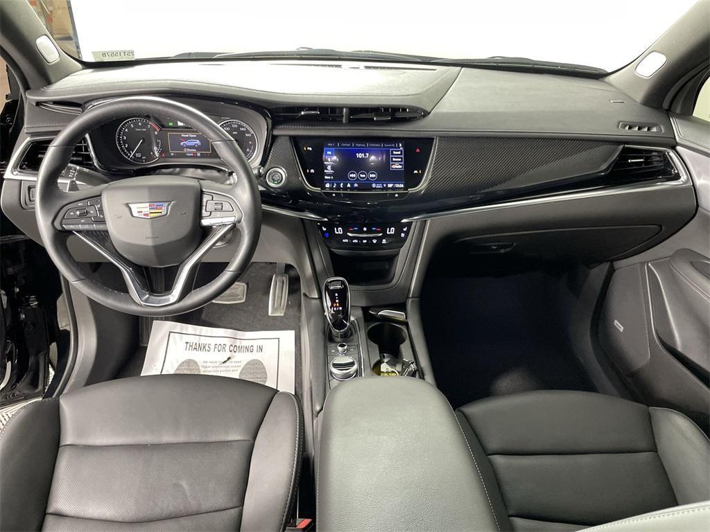 used 2024 Cadillac XT6 car, priced at $54,081