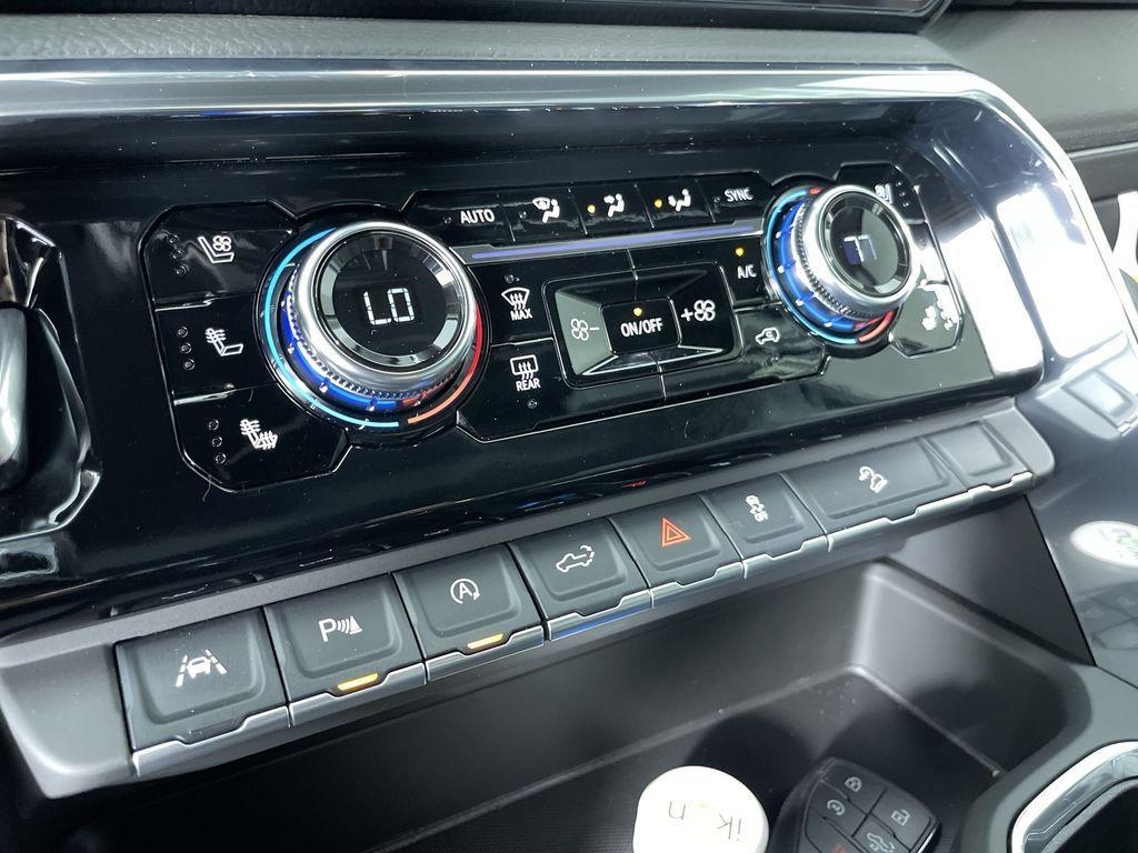 new 2025 GMC Sierra 1500 car, priced at $69,710