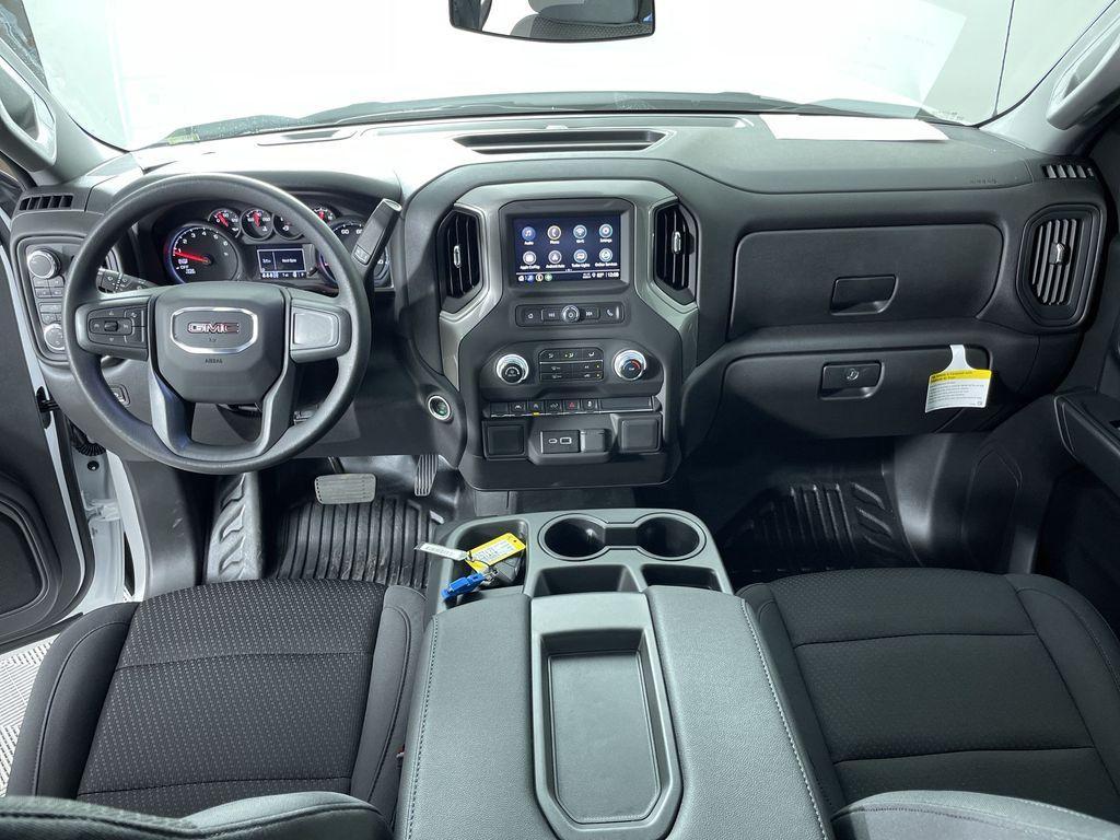 new 2025 GMC Sierra 1500 car, priced at $42,480