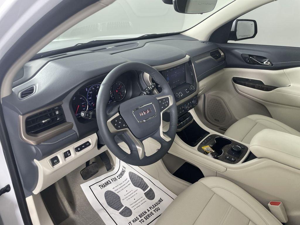 used 2023 GMC Acadia car, priced at $45,899