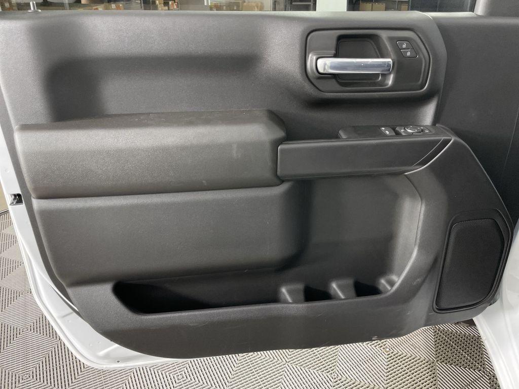 new 2025 GMC Sierra 2500 car, priced at $48,503