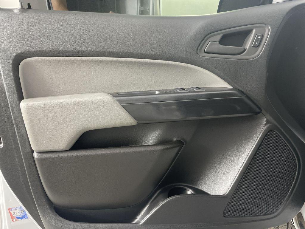 used 2022 GMC Canyon car, priced at $29,400