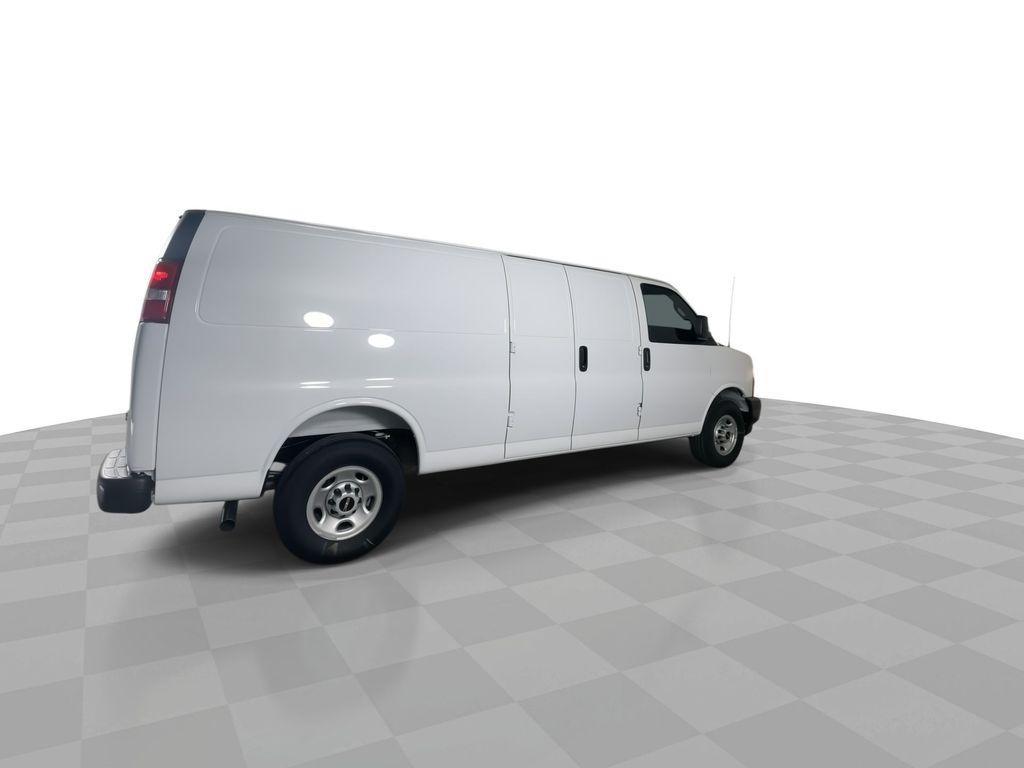 new 2025 GMC Savana 3500 car, priced at $50,880