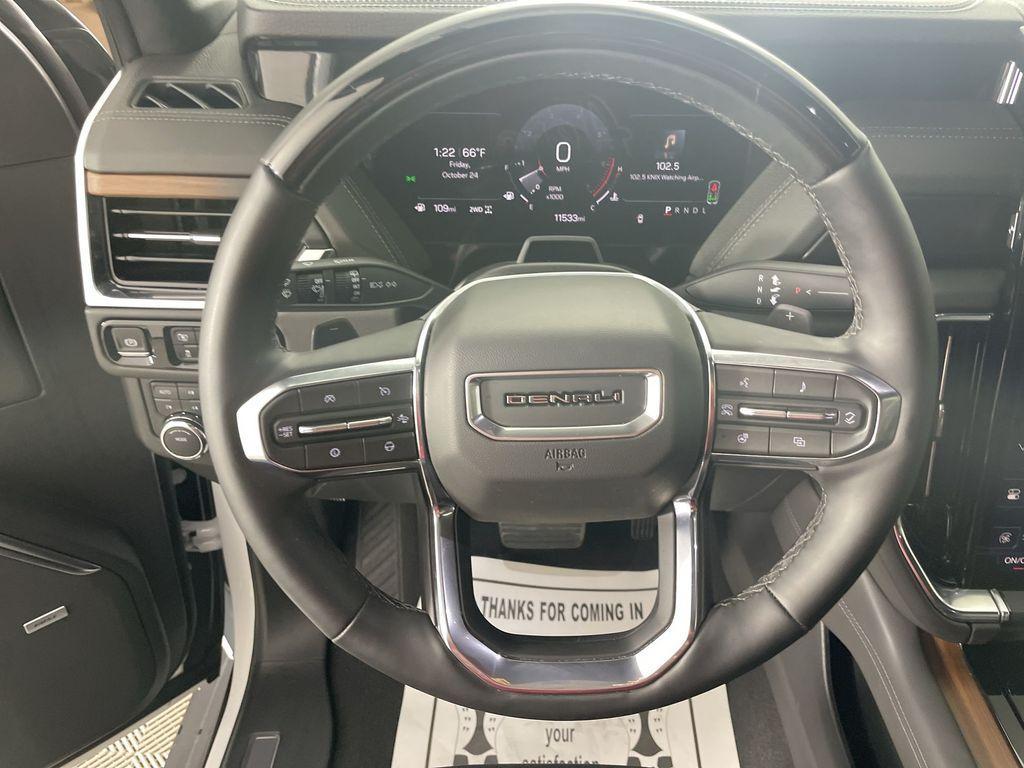 used 2025 GMC Yukon XL car, priced at $88,384