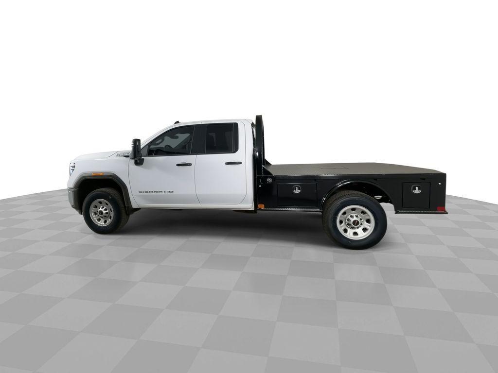 new 2024 GMC Sierra 3500 car, priced at $65,332