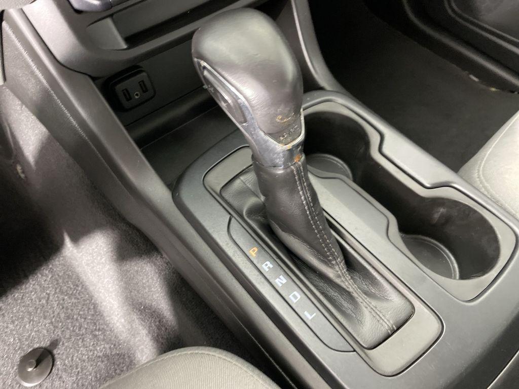 used 2022 GMC Canyon car, priced at $28,305