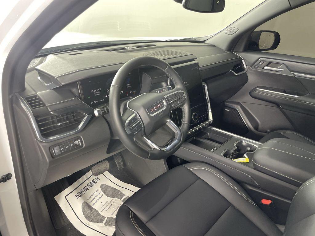 used 2024 GMC Acadia car, priced at $46,900