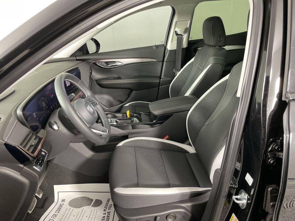 used 2025 Buick Envision car, priced at $37,386