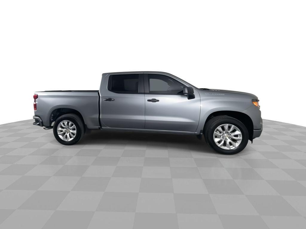 used 2025 Chevrolet Silverado 1500 car, priced at $38,176