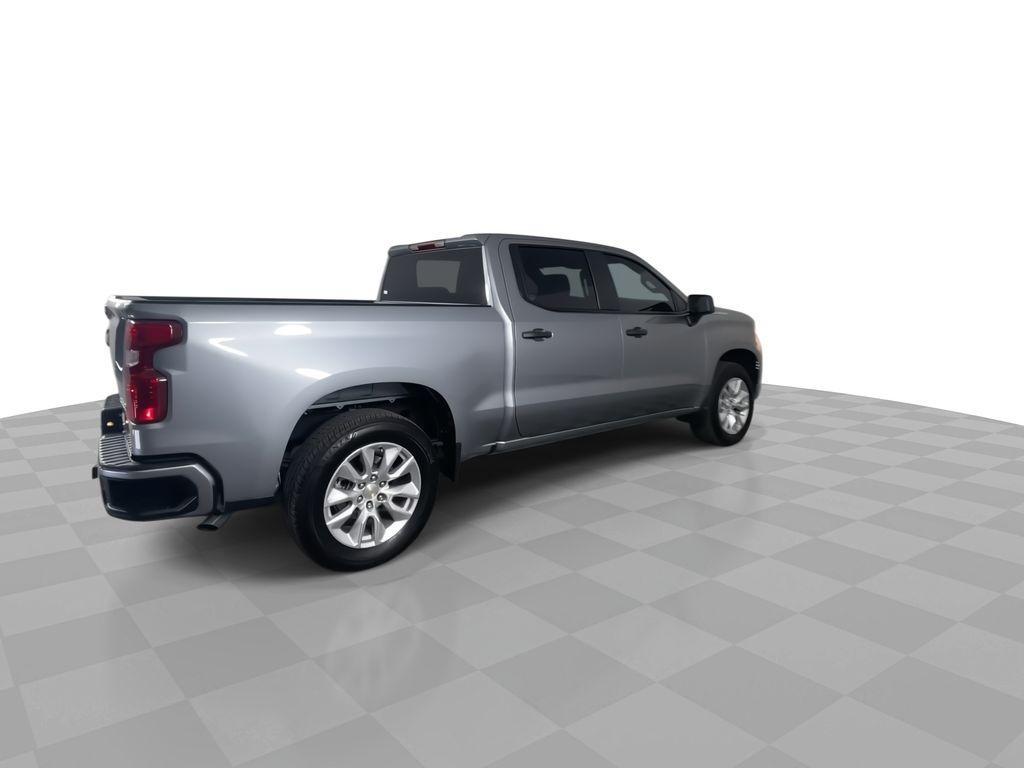 used 2025 Chevrolet Silverado 1500 car, priced at $38,176