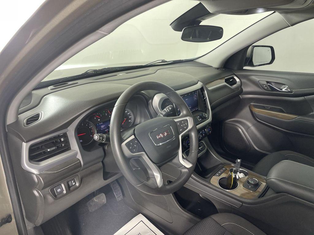 used 2023 GMC Acadia car, priced at $30,261