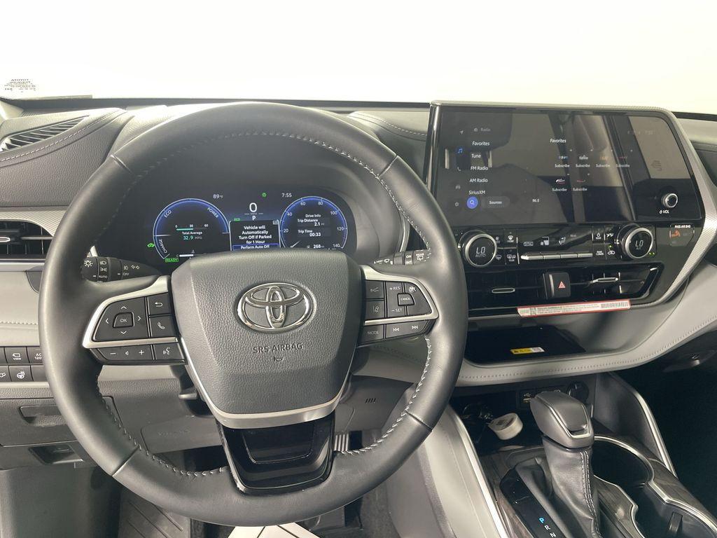 used 2024 Toyota Highlander Hybrid car, priced at $49,700