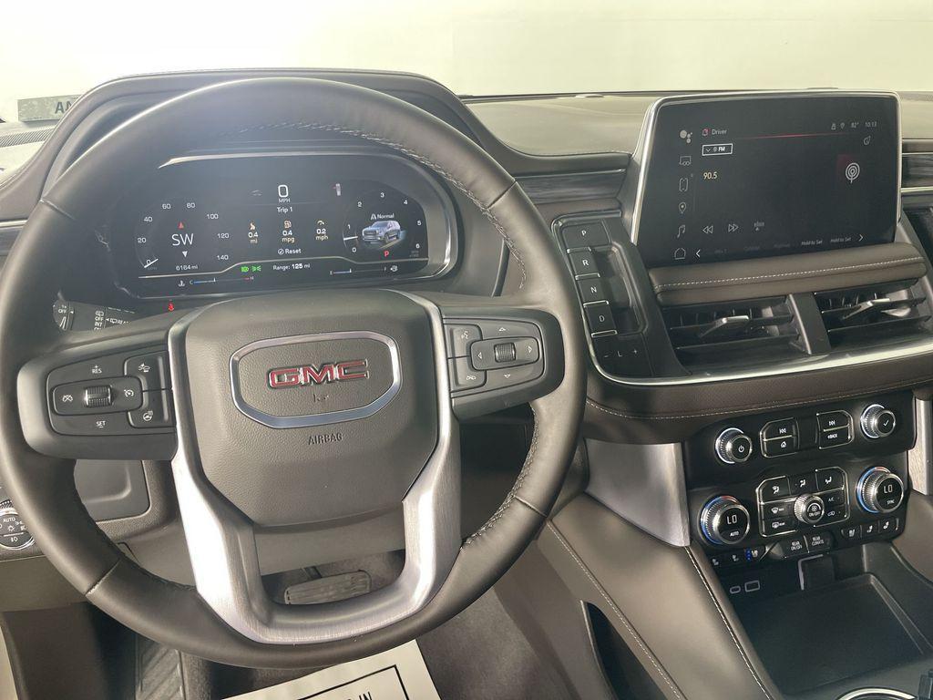 used 2024 GMC Yukon car, priced at $65,060