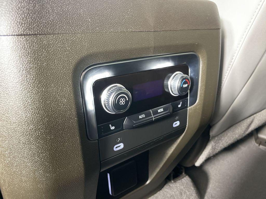 used 2024 GMC Yukon car, priced at $65,060