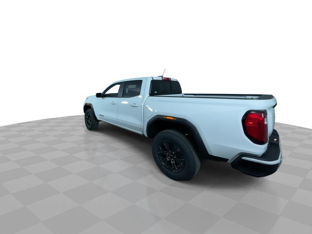 new 2025 GMC Canyon car, priced at $40,095