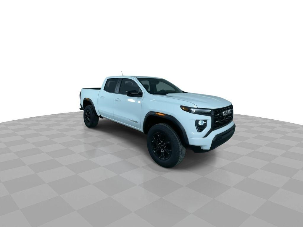 new 2025 GMC Canyon car, priced at $40,095