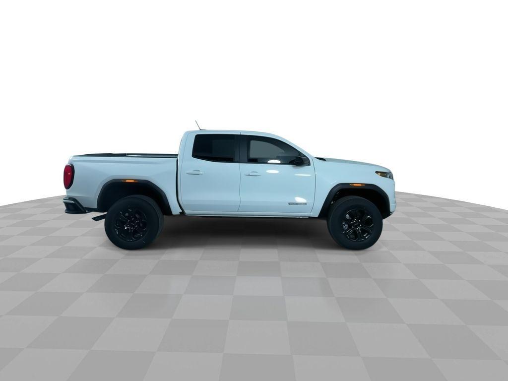 new 2025 GMC Canyon car, priced at $40,095