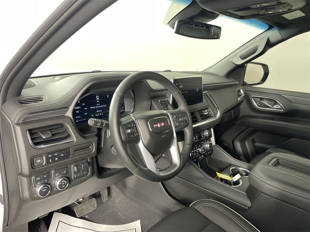 used 2024 GMC Yukon car, priced at $70,499