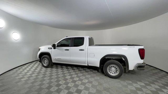 new 2025 GMC Sierra 1500 car, priced at $45,280