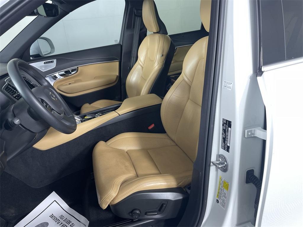 used 2022 Volvo XC90 Recharge Plug-In Hybrid car, priced at $53,621