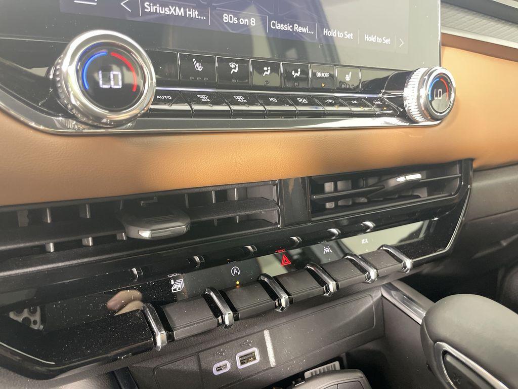 new 2025 GMC Canyon car, priced at $47,395
