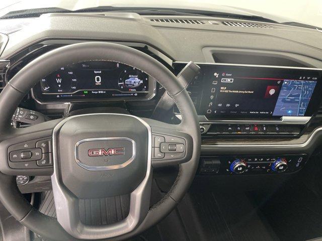 new 2025 GMC Sierra 1500 car, priced at $58,320