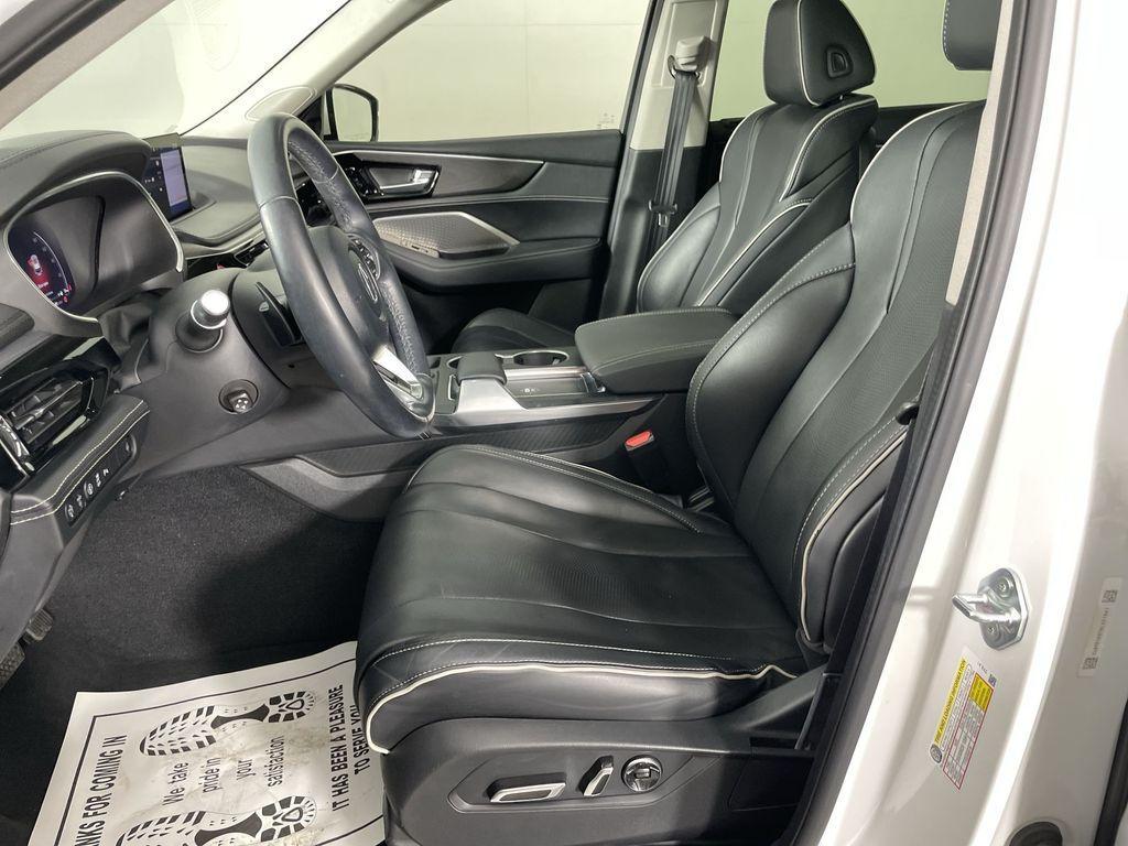 used 2022 Acura MDX car, priced at $40,438