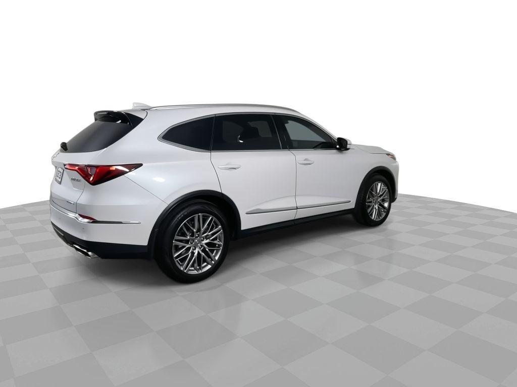 used 2022 Acura MDX car, priced at $40,438