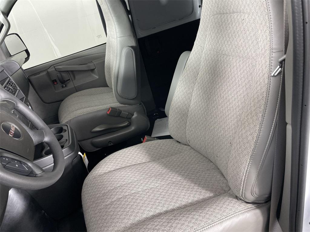 new 2025 GMC Savana 2500 car, priced at $47,080