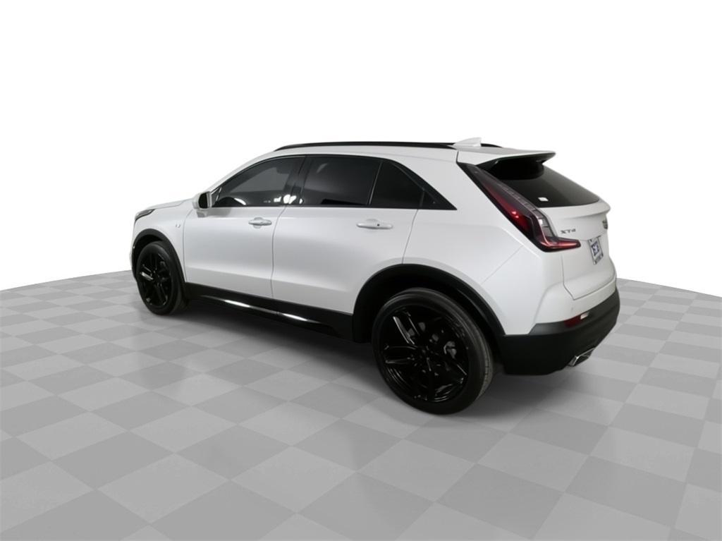 used 2020 Cadillac XT4 car, priced at $25,800