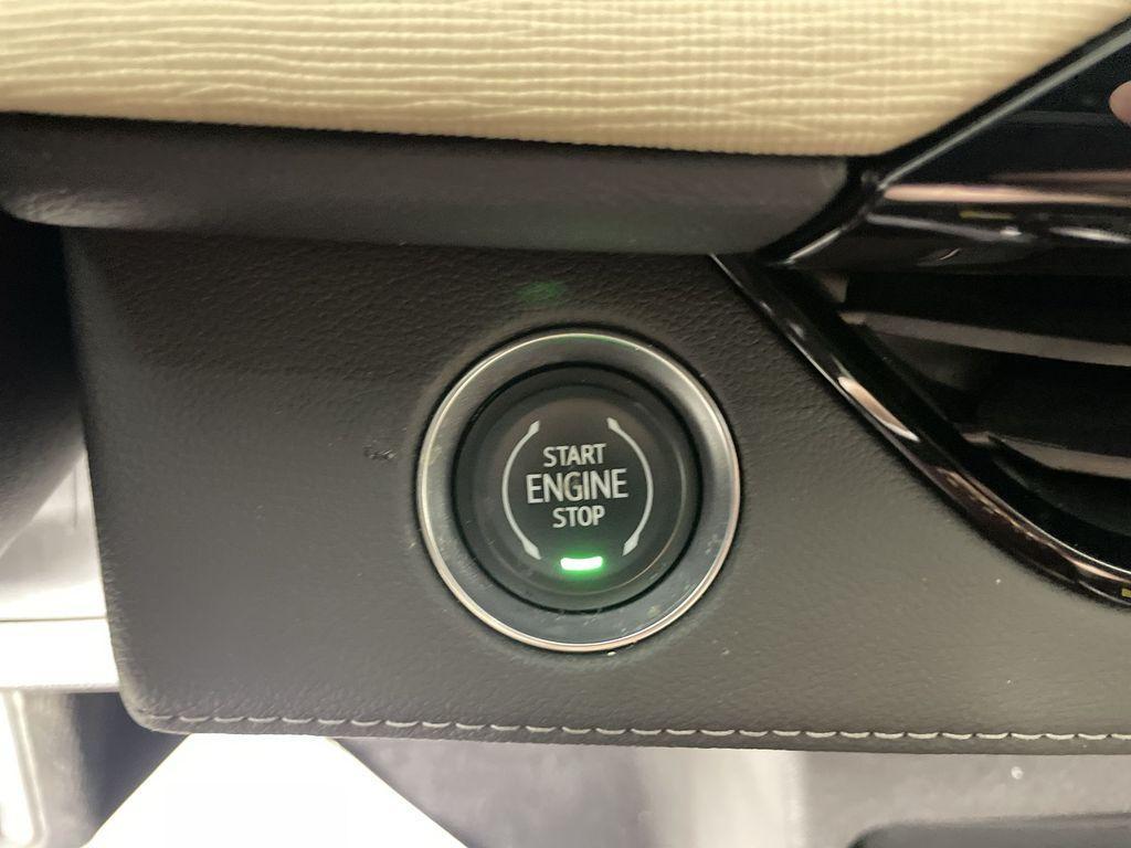used 2025 Buick Enclave car, priced at $40,351