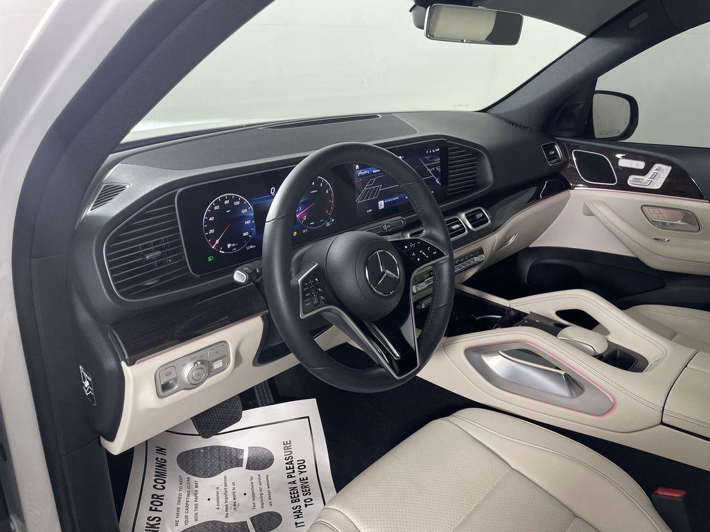used 2025 Mercedes-Benz GLE 350 car, priced at $59,900